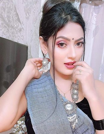 Noida call girl